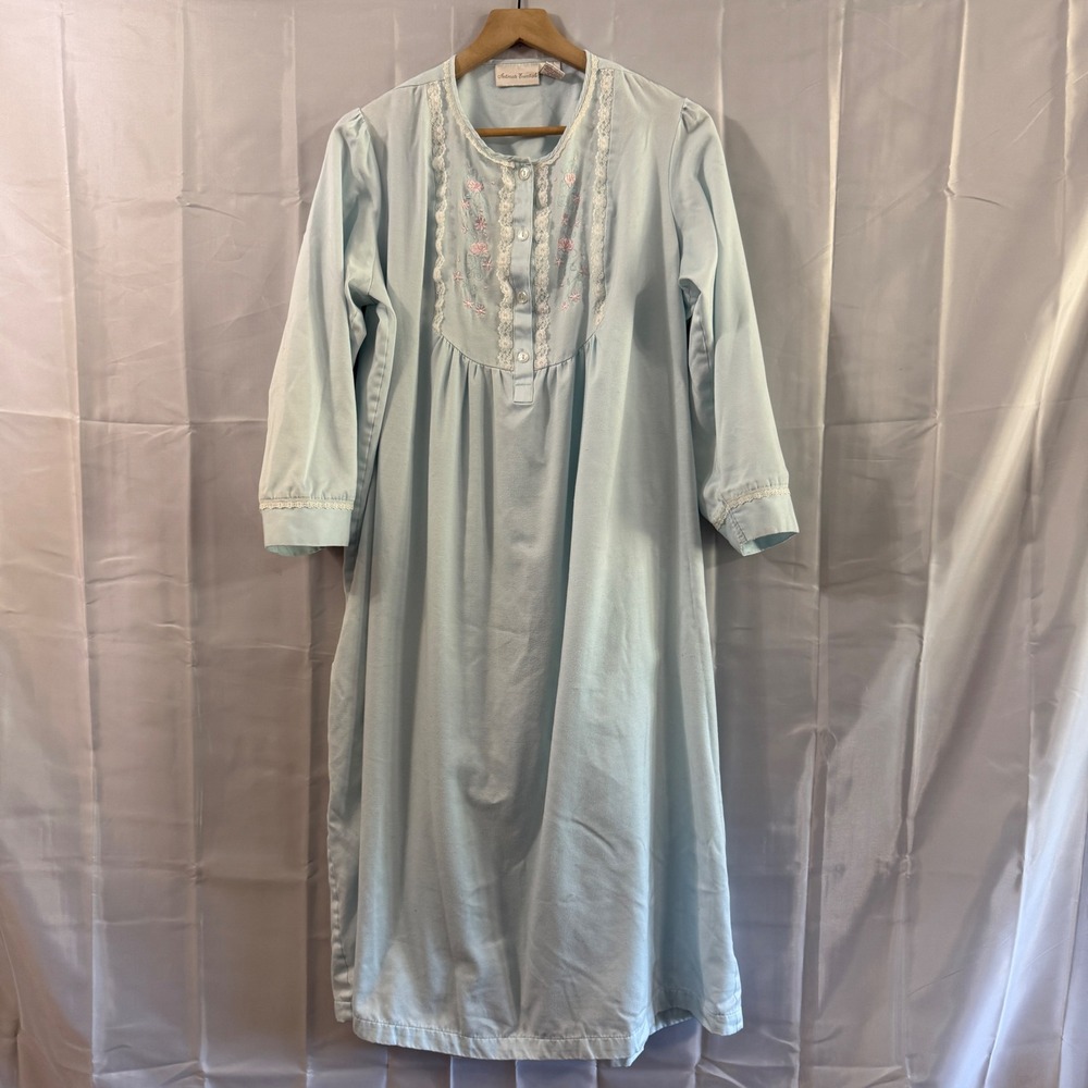 Intimate Essentials Blue Embroidered Lace Trim Nightgown Modest Grandma M **